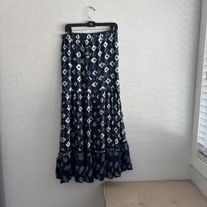 Solitaire Navy Tiered Blue/White Maxi Skirt - Size Large